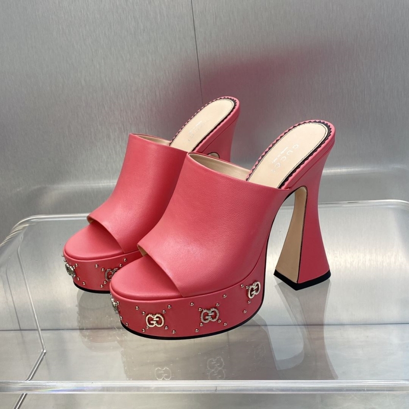 Gucci Heeled Shoes